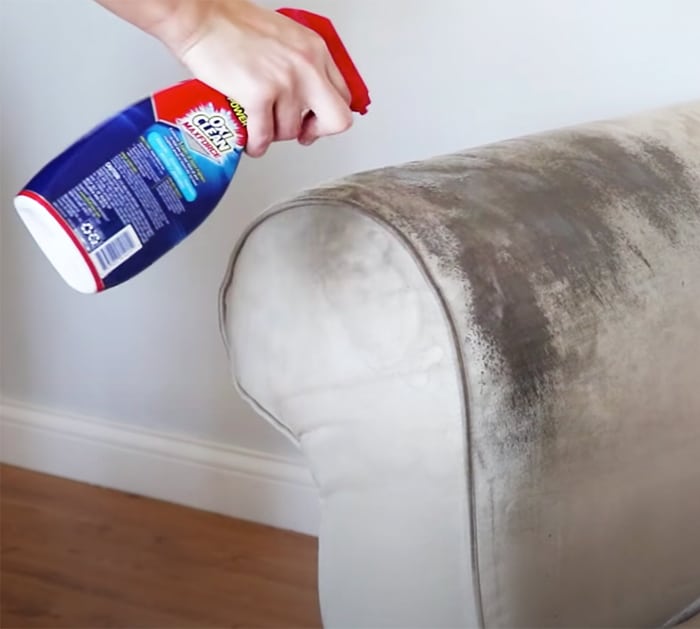 Use Oxi Clean To Remove Stains Off The Couch - Cleaning Tips and Hacks For Furniture