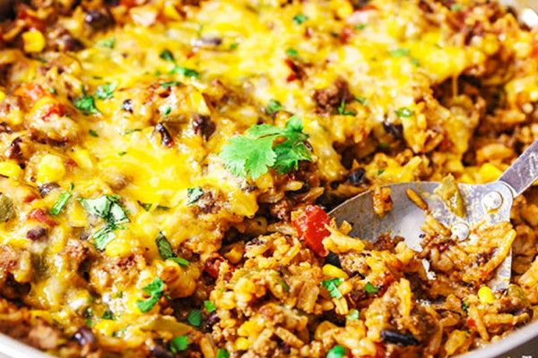 One Skillet Mexican Rice Casserole - Casserole Recipes- Mexican Rice Recipes