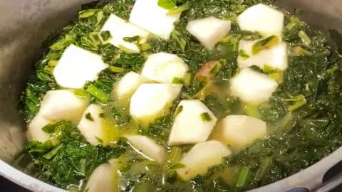 Paula Deen’s Turnip And Mustard Greens Recipe | DIY Joy Projects and Crafts Ideas