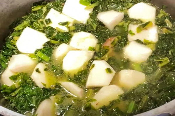 Paula Deen's Turnip And Mustard Greens Recipe- Turnip Greens Recipe - Southern Side Dishes