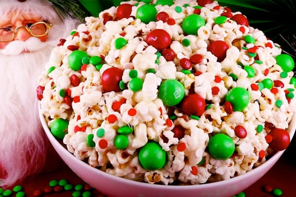 Santa Crunch Popcorn Recipe - Popcorn Recipe - Kettle Corn Recipes
