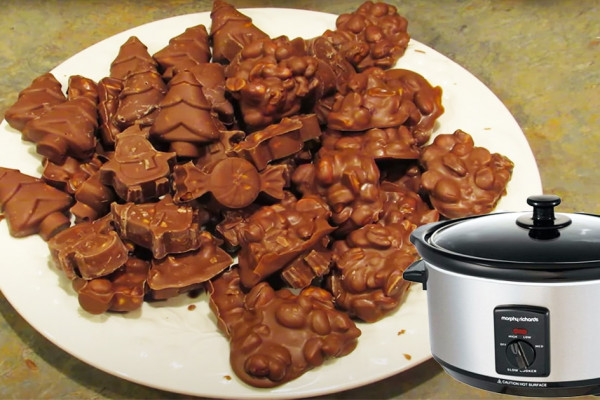 Slow Cooker Chocolate Peanut Clusters Recipe - Slow Cooker Recipes - Holiday Candy Recipes