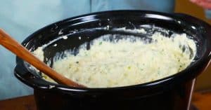 Easy Crockpot Grits Recipe