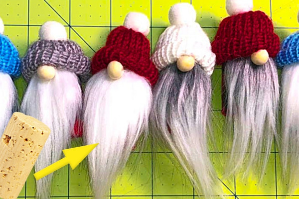 How To Make A Cork Gnome - DIY Gnome Ideas - Miniature Gnome Ideas