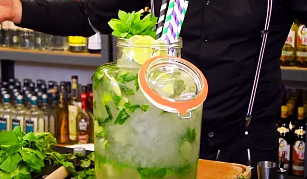 How To Make A Large Mojito Punch - Easy Mojito Recipe - Party Ideas