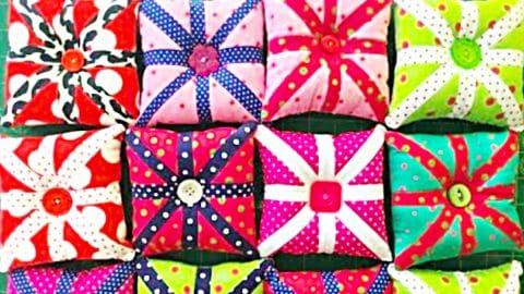 How To Make Mini Quilt Block Pincushions | DIY Joy Projects and Crafts Ideas
