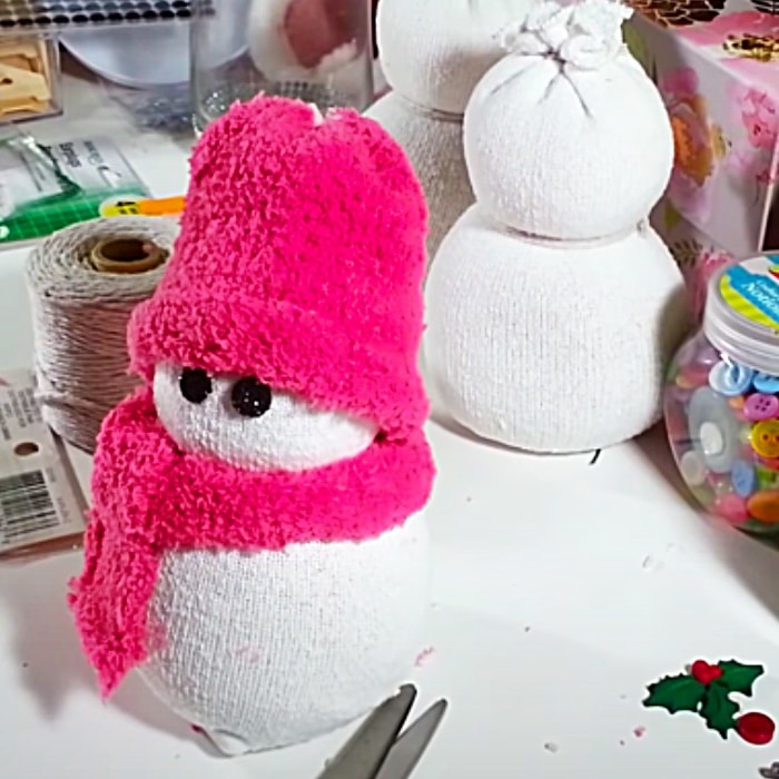 DIY Christmas Ideas - How To Make A Sock Snowman - Christmas DIY Project Ideas