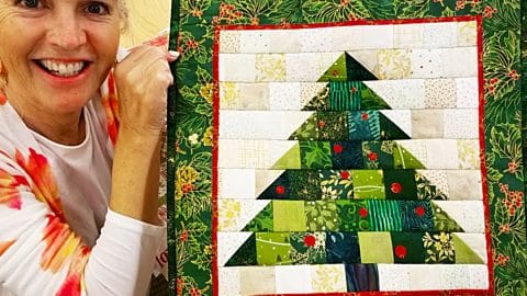 Last-Minute Patchwork Christmas Tree With Free Pattern | DIY Joy Projects and Crafts Ideas