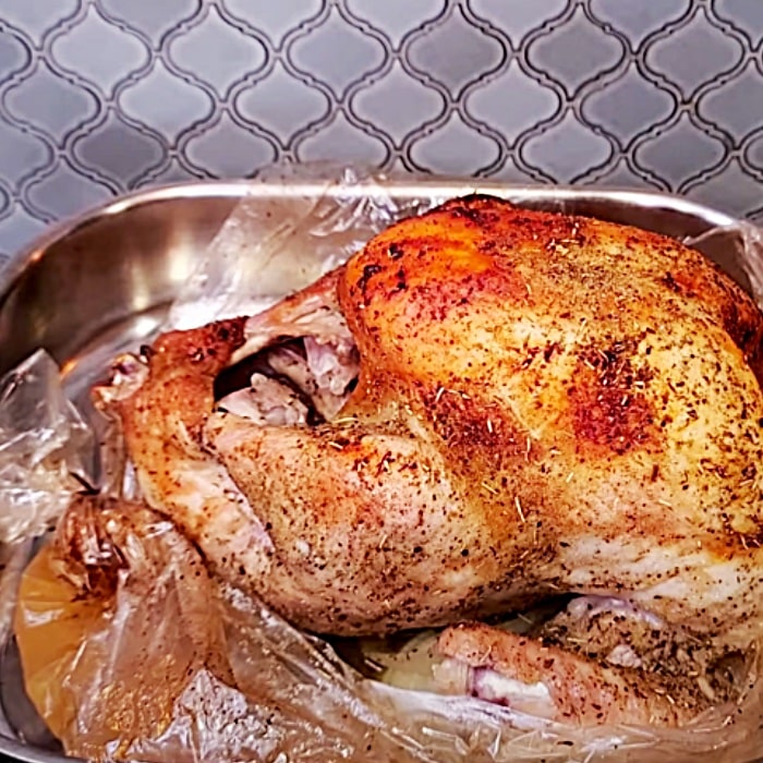 How To Cook A Turkey In A Bag - Easy Turkey Recipe - How To make A Turkey In A Bag