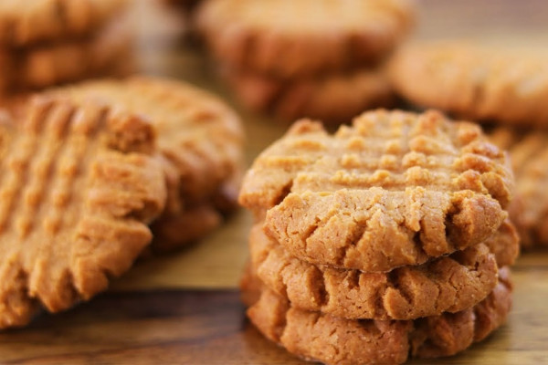 3-Ingredient Peanut Butter Cookie Recipe - Peanut Butter Recipes- 3 Ingredient Recipes