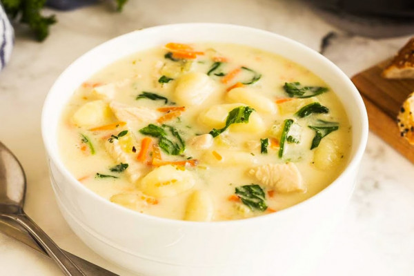 Better Than Olive Garden Gnocchi Copycat Soup Recipe - Gnocchi Recipe - Olive Garden Copycat Recipes