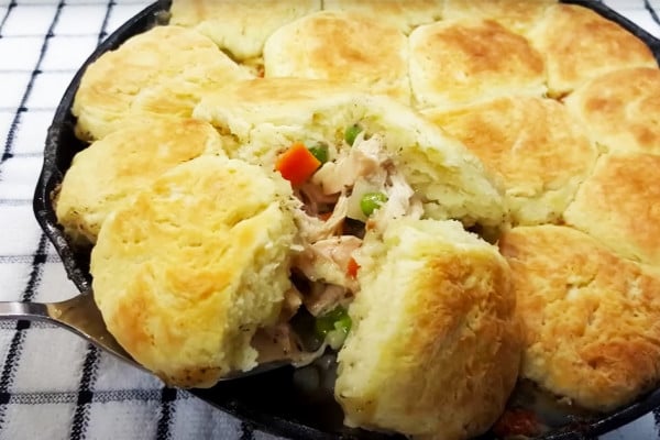 Canned Biscuit And Chicken Casserole Recipe - chicken Casserole Recipes - Canned Biscuits Recipe