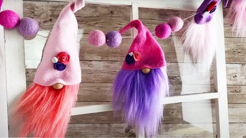 DIY No Sew Valentine Gnome Garland | DIY Joy Projects and Crafts Ideas