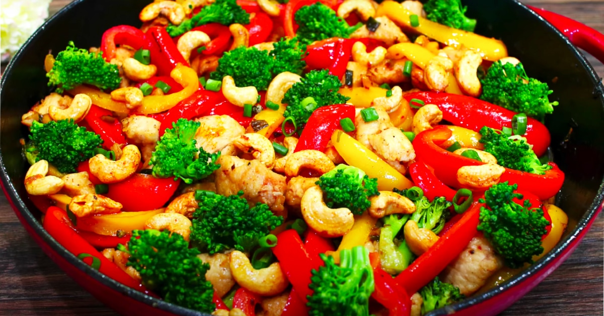 Healthy Cashew Chicken Stir Fry Recipe | DIY Joy Projects and Crafts Ideas