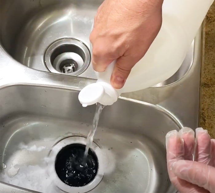 Fix smelly Garbage disposal - How to Eliminate Sink Odors - Kitchen Cleaning Tips and Hacks