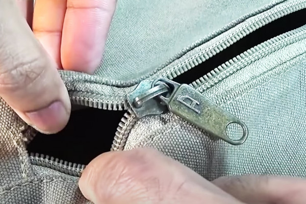 How To Fix A Broken Or Separated Zipper - DIY Broken Zipper - Easy Hacks and Tips