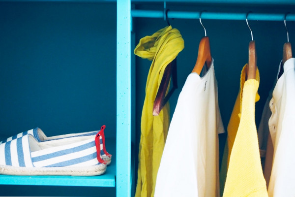 How To Not Declutter - Decluttering Tips and Hacks - Easy Ways To Declutter