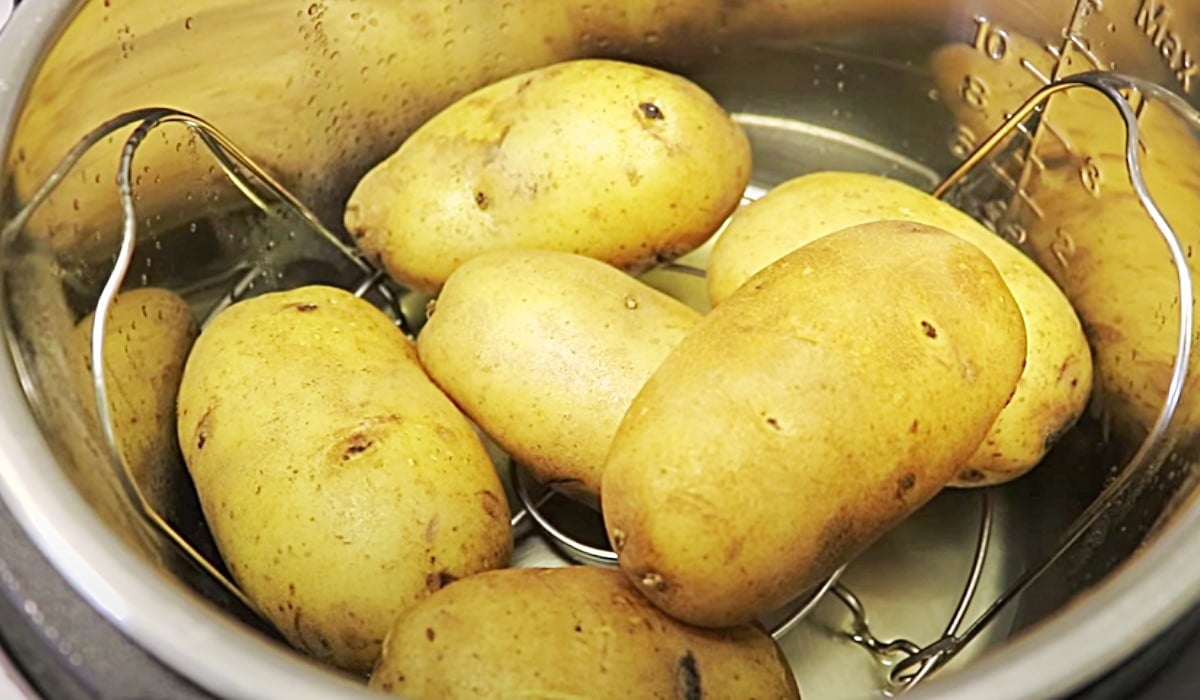 Instant Pot Baked Potatoes Recipe | DIY Joy Projects and Crafts Ideas