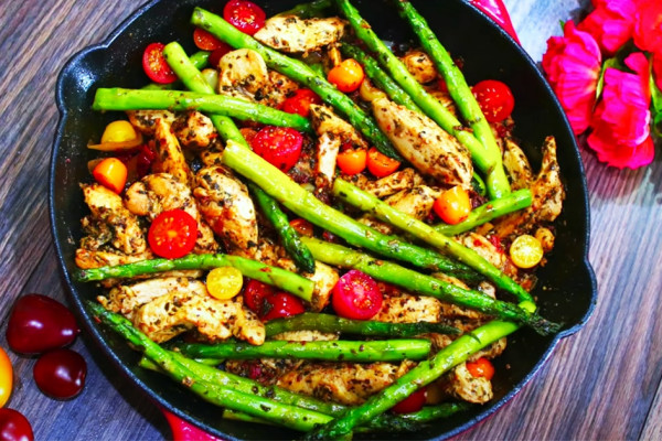 One Pan Pesto Chicken And Asparagus Recipe - One Pan Recipes - Chicken Recipes