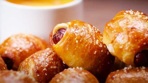 Pigs In A Pretzel Blanket Recipe | DIY Joy Projects and Crafts Ideas