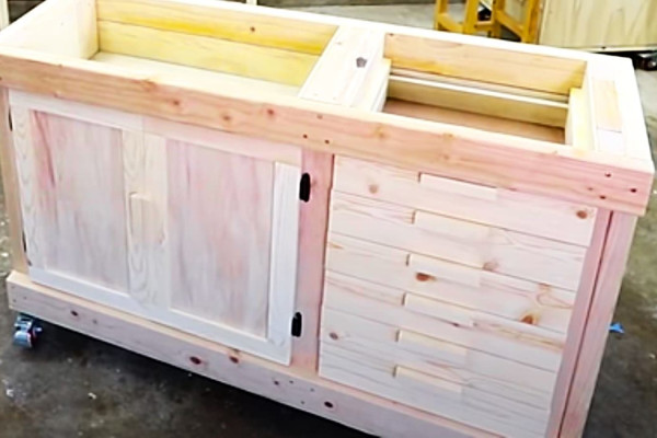 How To Make Frame And Panel Cabinet Doors - Easy Cabinet Doors - How To make Cabinet Doors