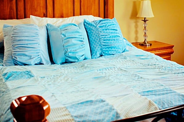 How To Make A Patchwork Duvet Cover - Charm Pack Duvet Cover - Layer Cake Duvet Cover