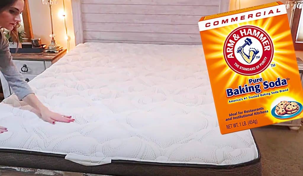 How To Clean A Mattress With Baking Soda - Easy Way To Clean A Mattress - Easy Cleaning Hacks