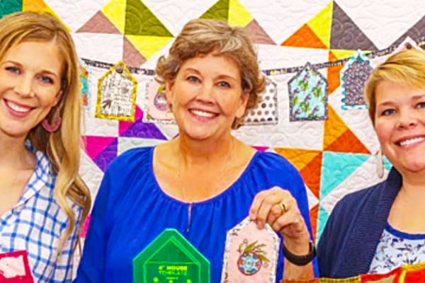 Tiny House Quilting Projects With Jenny Doan - Free Quilt Pattern - Ways To Quilt With Scraps