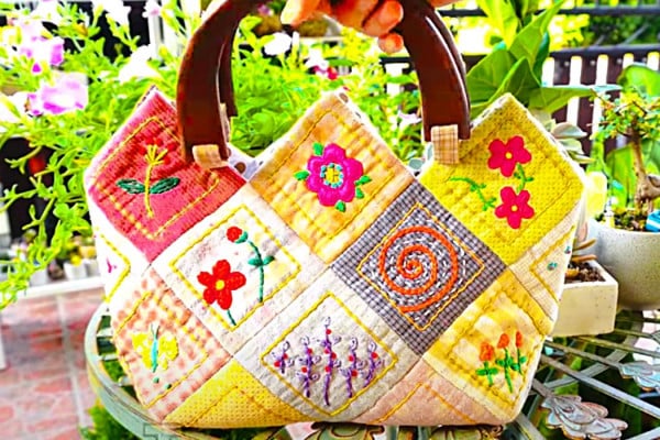How To Make A Patchwork Purse - Tote With Embroidery Detail - How To Make A Tote Bag