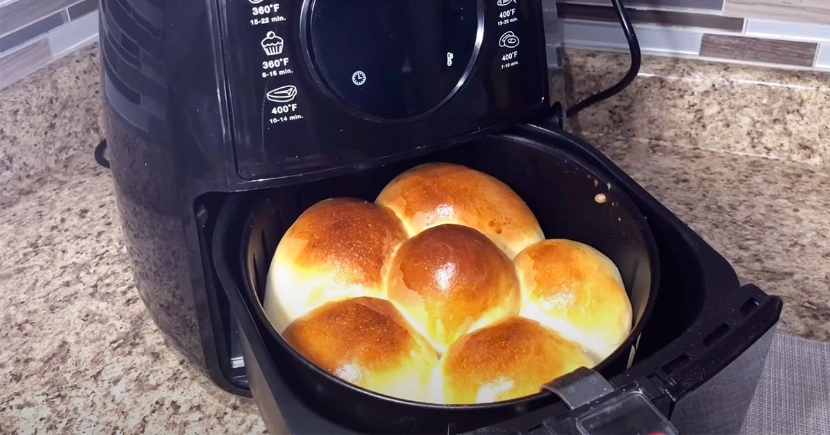 Air Fryer Dinner Rolls Recipe | DIY Joy Projects and Crafts Ideas