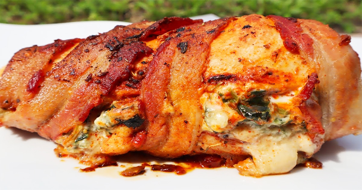 Bacon Wrapped Stuffed Chicken Recipe | DIY Joy Projects and Crafts Ideas