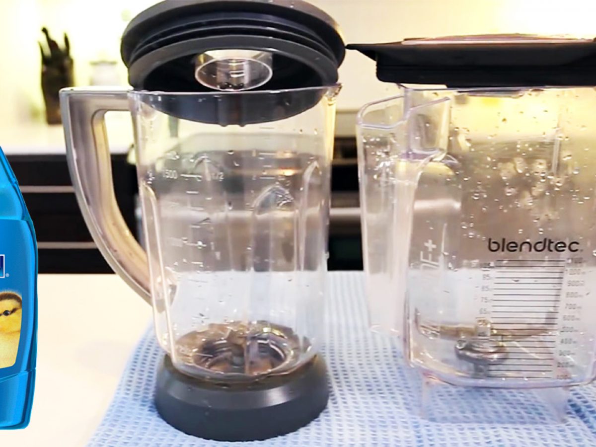 https://diyjoy.com/wp-content/uploads/2021/02/How-To-Clean-A-Blender-In-1-Minute-1200x900.jpg