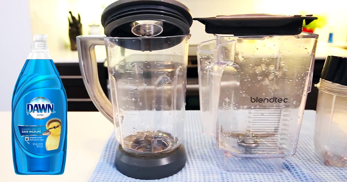 https://diyjoy.com/wp-content/uploads/2021/02/How-To-Clean-A-Blender-In-1-Minute.jpg
