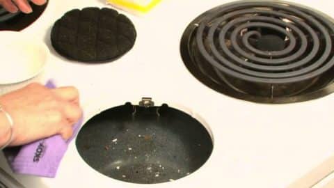 How To Clean Baked On Stains Off Enamel Stove Top | DIY Joy Projects and Crafts Ideas