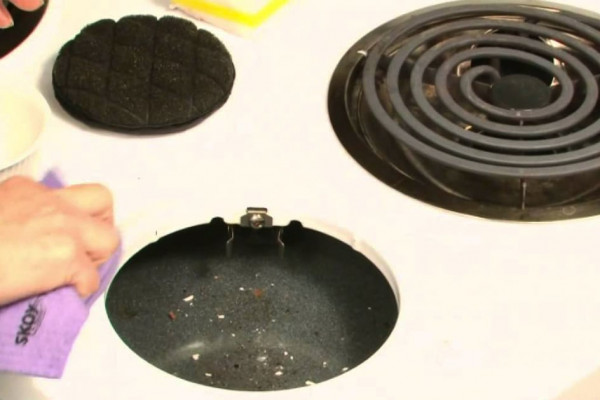 How To Clean Baked On Stains Off Enamel Stove Top - DIY Kitchen Cleaning