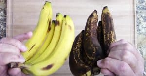 How To Keep Bananas From Turning Brown Fast