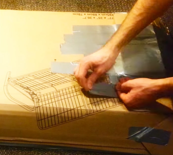 DIY Sled with cardboard box - Cardboard Box Sled - DIY Sled Ideas