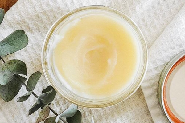 How To Make Homemade Hand Cream For Winter - DIY Homemade Hand Cream - Natural Hand Cream