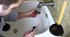 How To Unclog Bathtub Drain In 5 Minutes