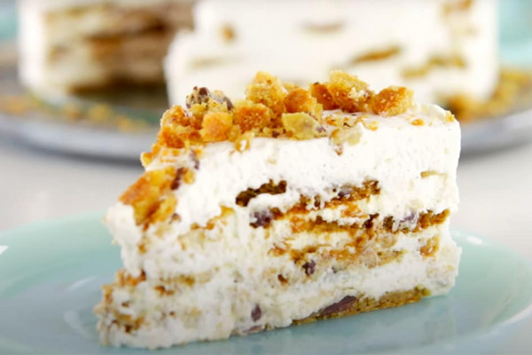 No-Bake Icebox Cookie Cake Recipe - No Bake Recipes - Icebox Cake Recipes