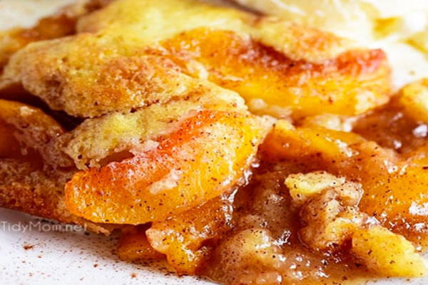 Old Fashioned Peach Cobbler Recipe - Peach Cobbler Recipe - Southern Desserts