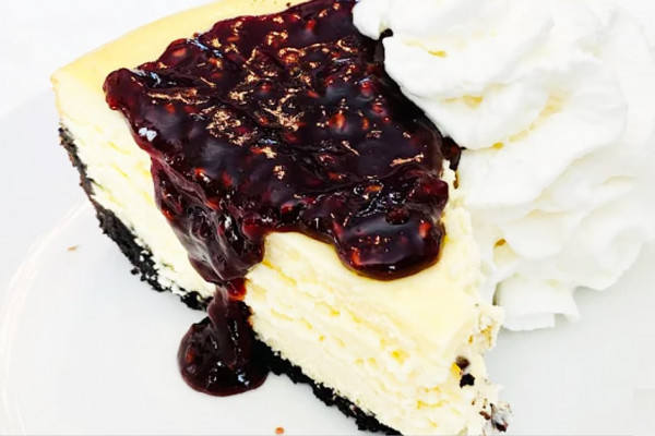 White Chocolate Cheesecake With Chocolate Raspberry Sauce Recipe - Cheesecake Recipes - White Chocolate Cheesecake