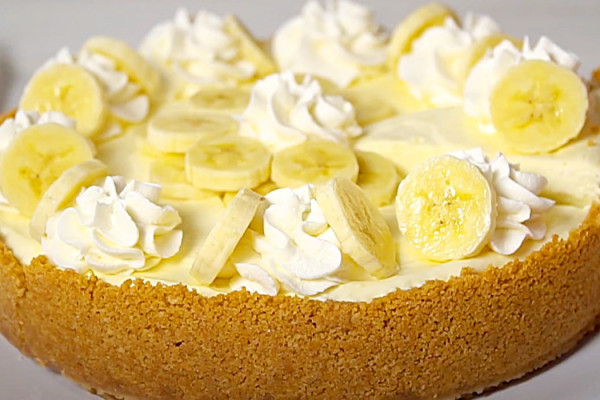 Banana Cream Cheesecake Recipe - How To Make A Banana Cheesecake - Easy Dessert Recipe Ideas