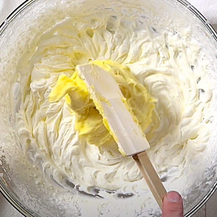 Cheesecake Idea - Bavarian Cream Cheesecake Recipe - Delicious Dessert Ideas