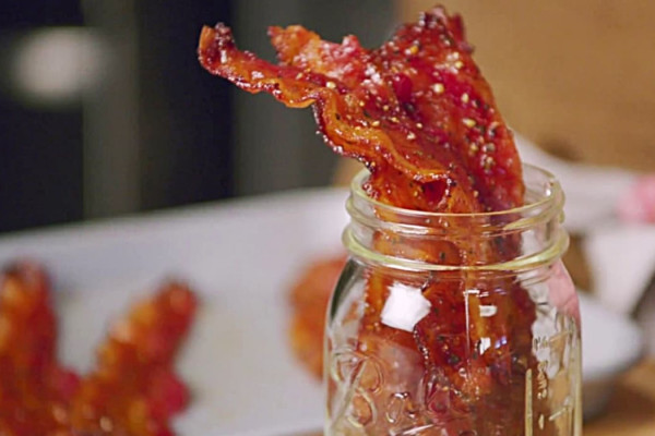 Candied Bacon Recipe - Easy Candied Bacon - Bacon Snack Recipe