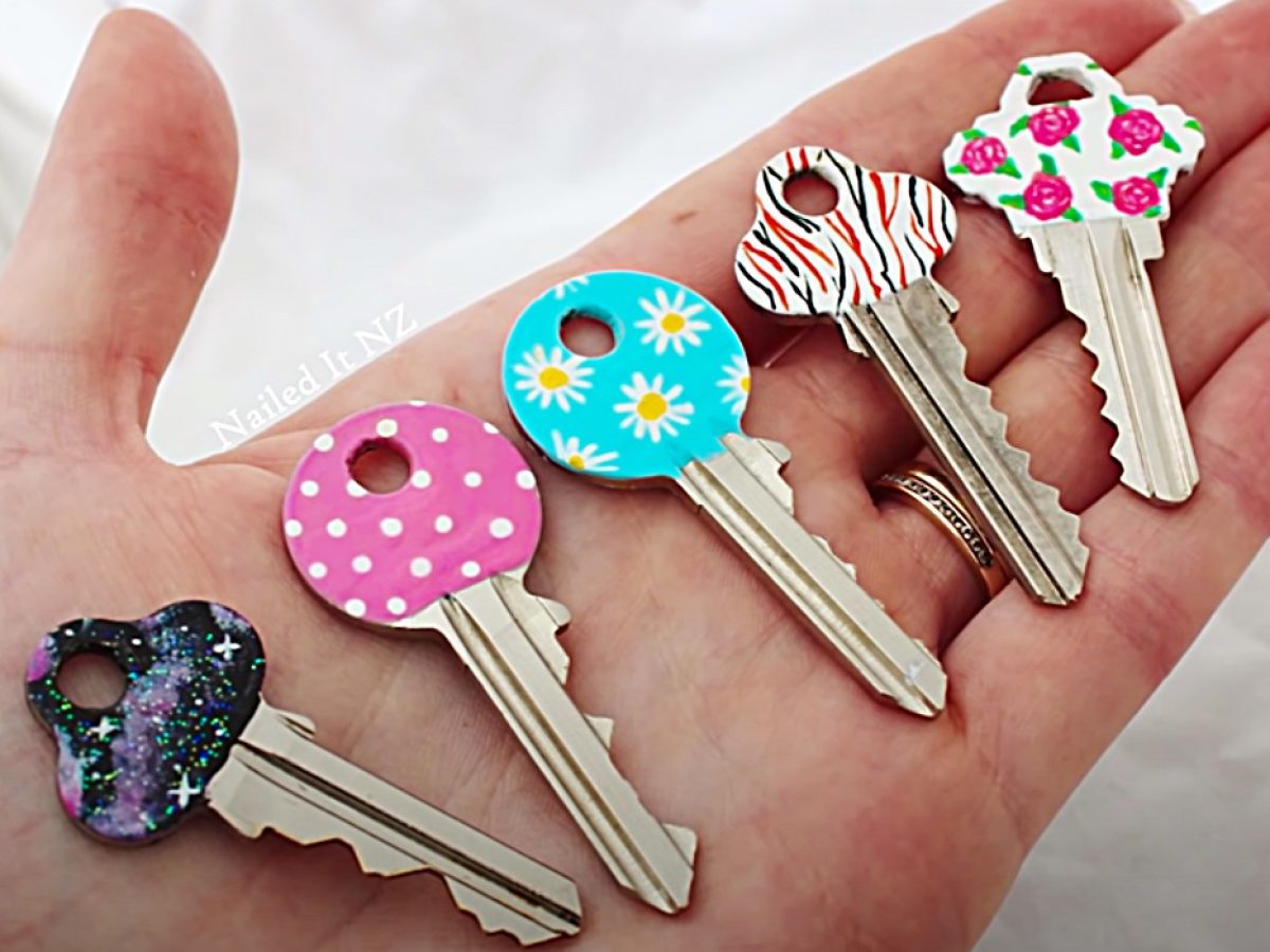 How To Identify Keys Easily Using Nail Polish