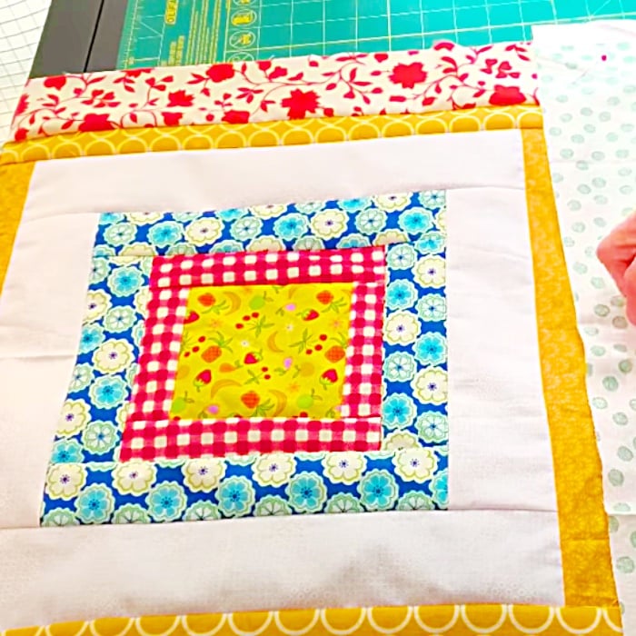 Easy Quilt Scrap Ideas - Easy Quilt Design Ideas - How To Make Your First Quilt