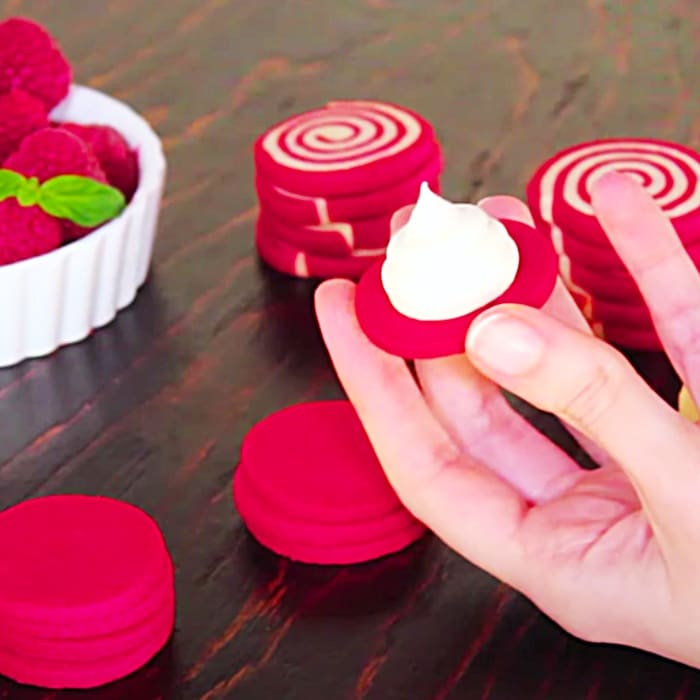 How To Make Spiral Cookies - Sandwich Cookie Recipe - Red Velvet Valentine Cookies Recipe