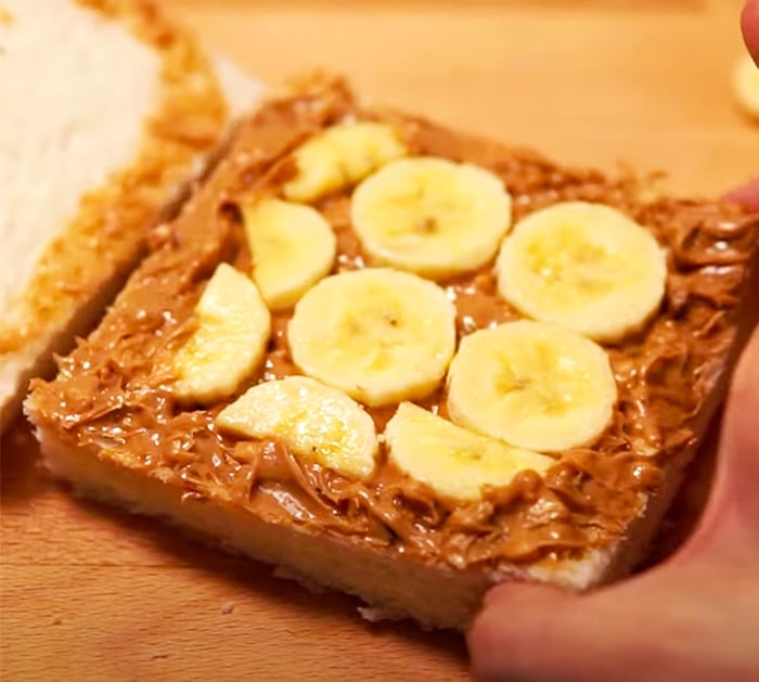 Peanut Butter Banana French Toast - How To Make French Toast in an Air Fryer