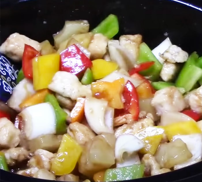 How To Make Sweet and Sour Chicken - Crockpot Recipes - Easy Dinner Recipes